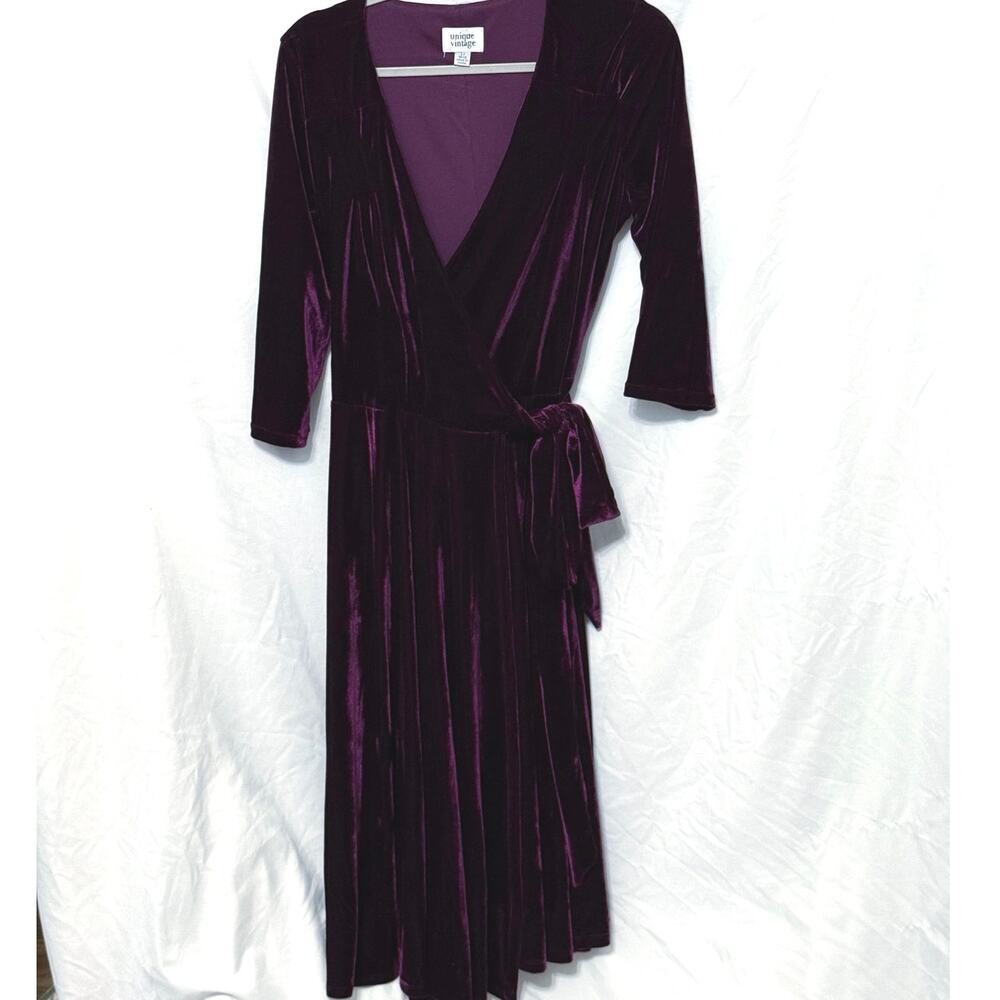 Unique Vintage 1940s Style Eggplant Purple Velvet Kelsie Wrap Dress Sz L 10 12 - Picture 2 of 7
